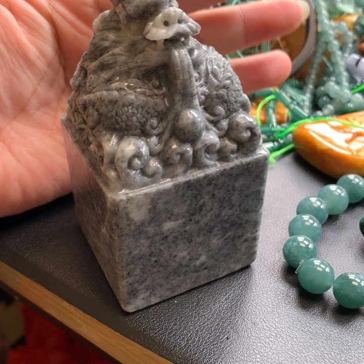 翡翠颈饰未镶嵌保真天然A货翡翠