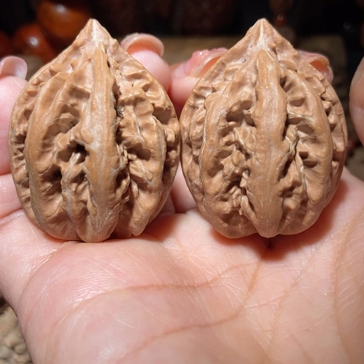 把件文玩核桃东北楸子小雪235