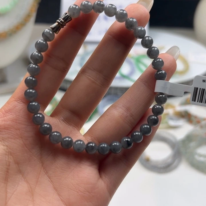 定制翡翠未镶嵌18卡6.2