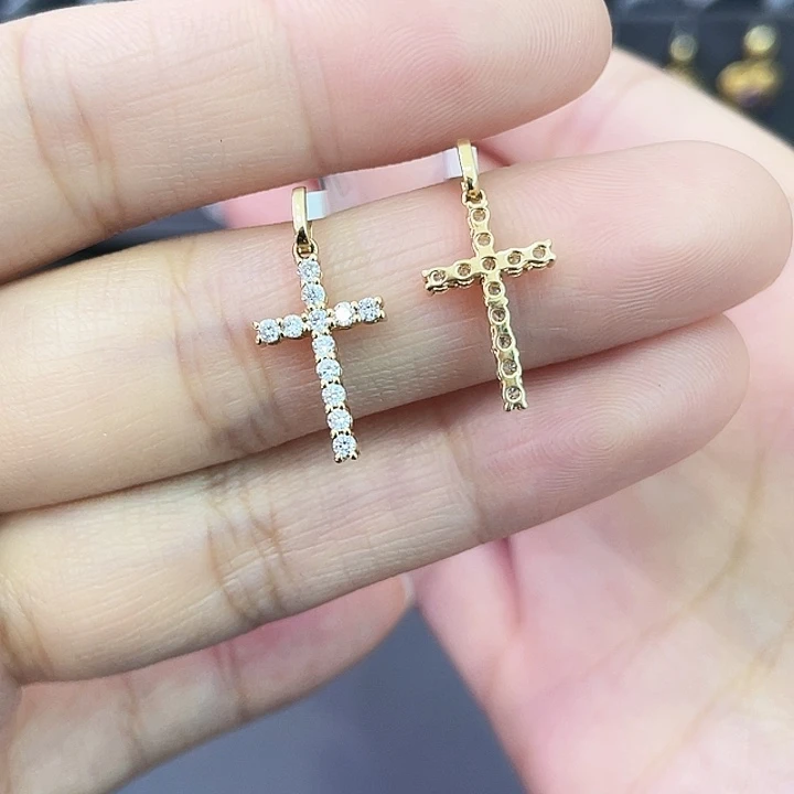 钻石吊坠(不含链)18K金镶嵌多样性发一件