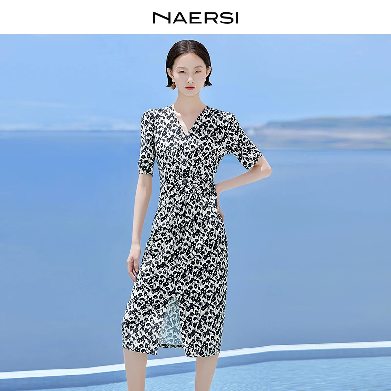 【松弛假日】娜尔思V领短袖春夏新款碎花连衣裙时尚优雅款NF10471W0