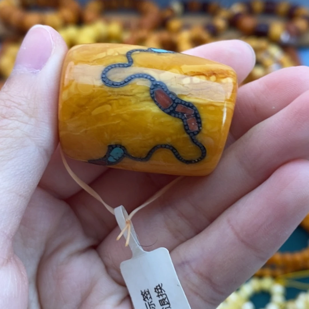 【闪购商品】琥珀未镶嵌珠宝奇石