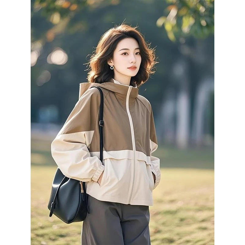 2025春秋韩式新款高级感休闲短款工装连帽外套女个性百搭薄款上衣