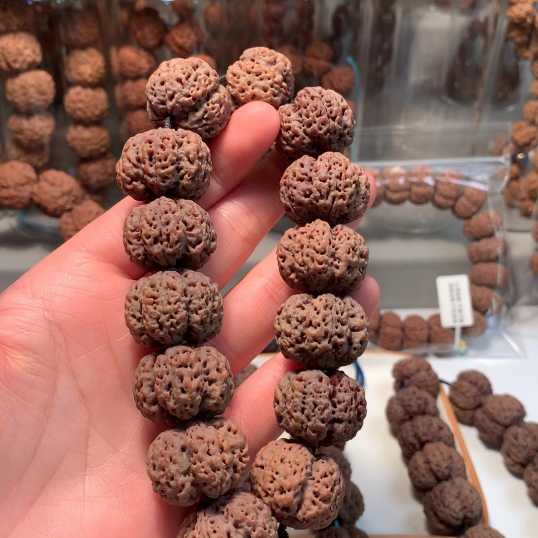 吊坠金刚菩提天****社五瓣拉钩梅花24