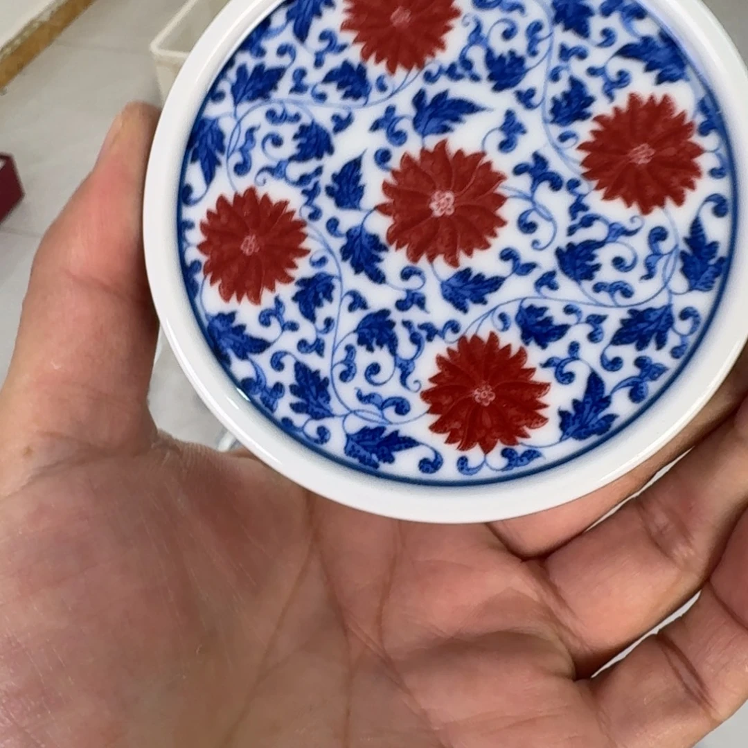 陶摆件釉里红缠枝莲盖置