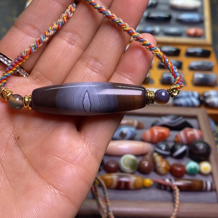 未镶嵌玛瑙/玉髓珠宝半成品一**你