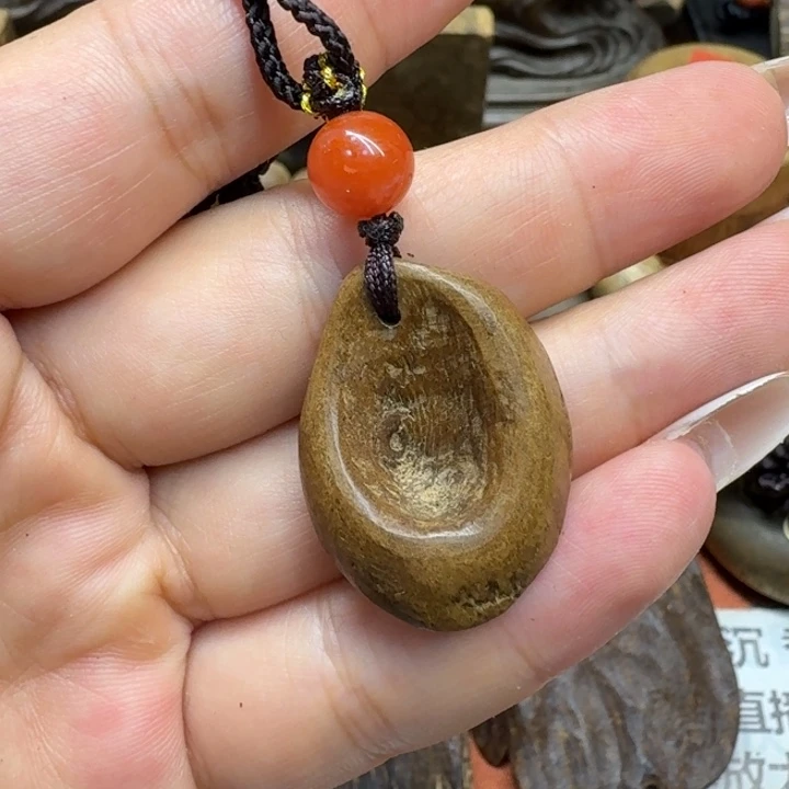 大叶紫檀（黑酸枝木类）