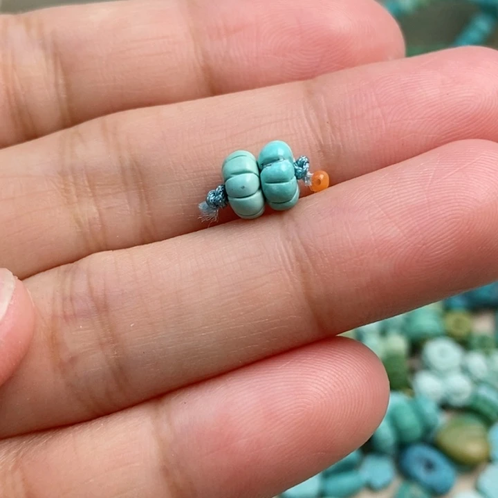 南红玛瑙未镶嵌珠宝奇石