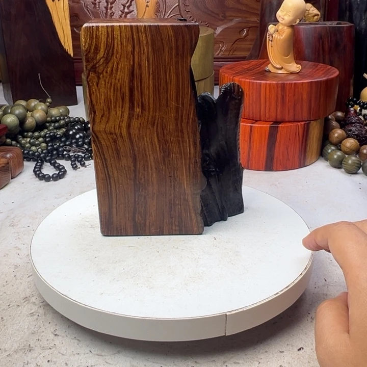 麦***子木非洲檀香底座摆件