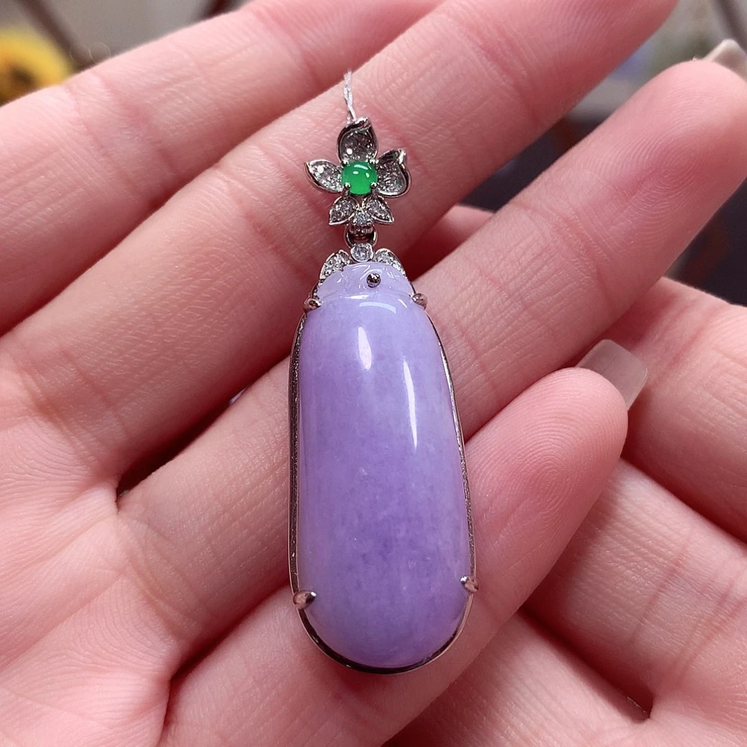 翡翠项链18K金镶嵌天然翡翠