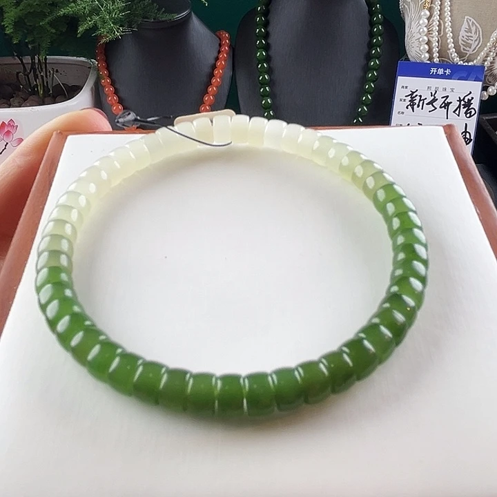和田玉手串未镶嵌