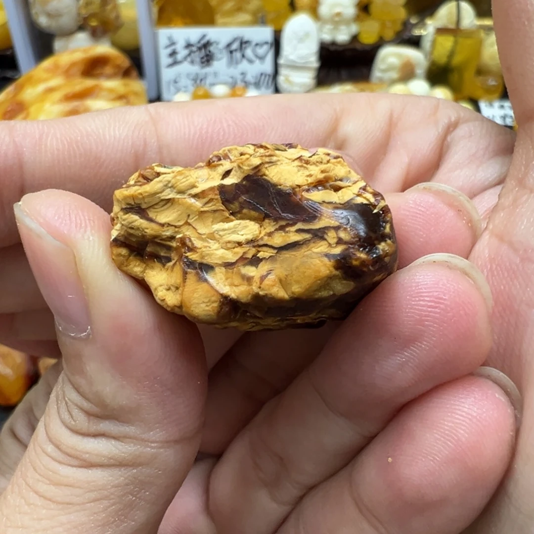未镶嵌定制琥珀只**影蜜蜡