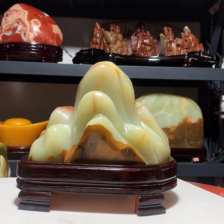 石材宽25厘米高24厘米