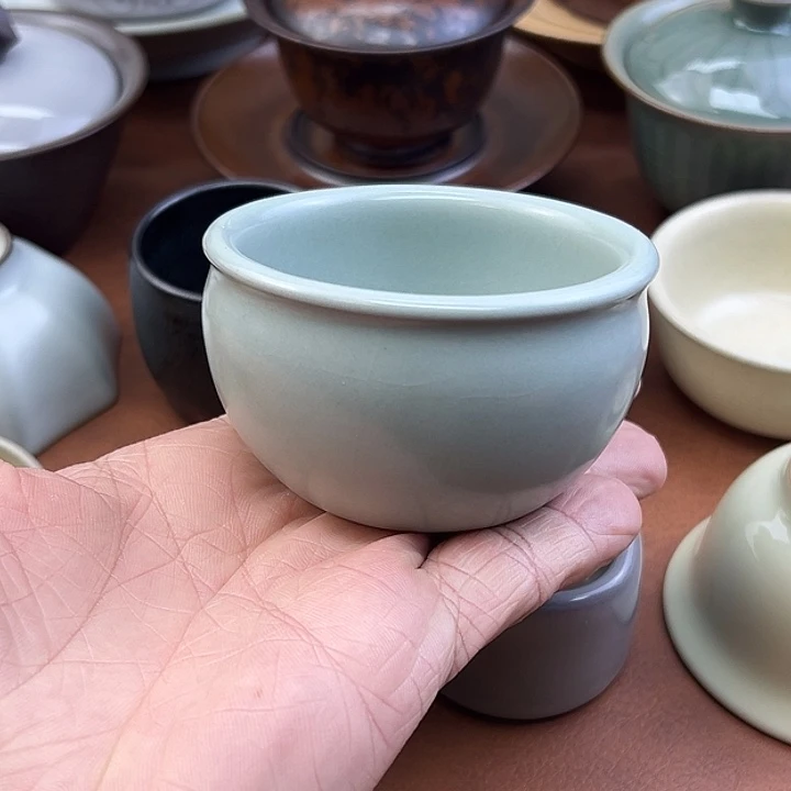 微瑕官窑支钉烧缸杯