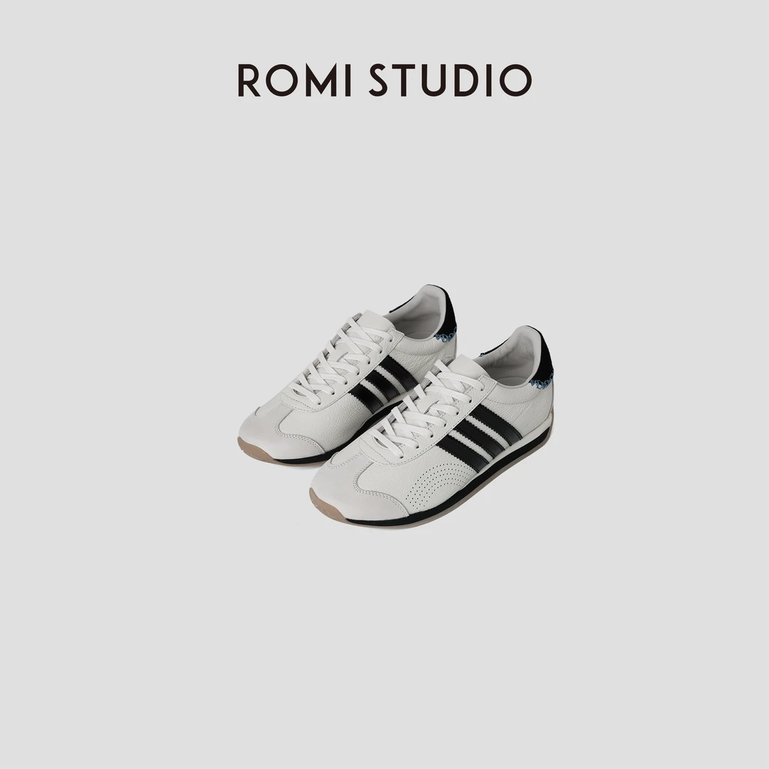 ROMI STUDIO “复古态度” 粒面牛皮肌理感软底复古德训鞋 407LA022