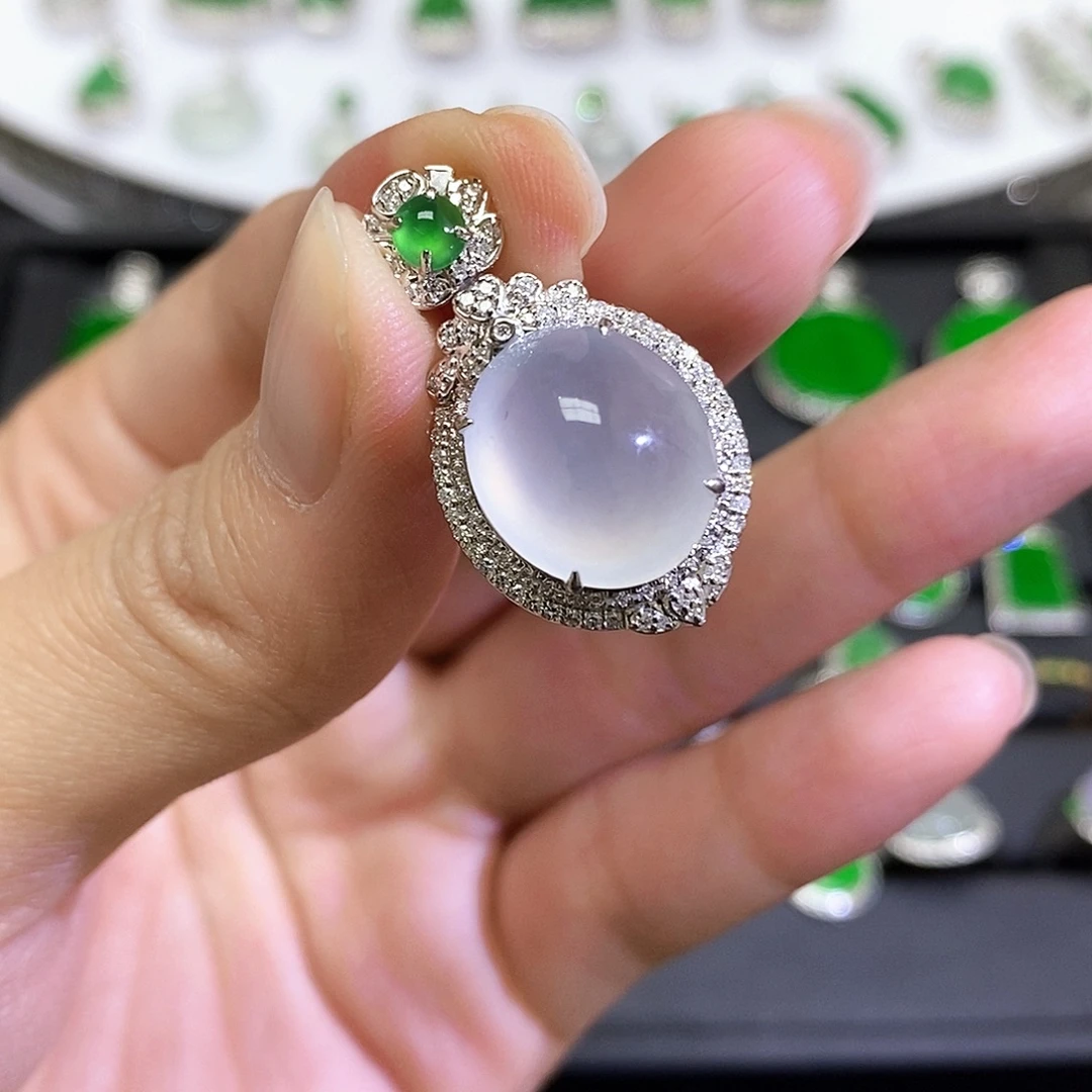 翡翠18K金镶嵌吊坠(不含链)