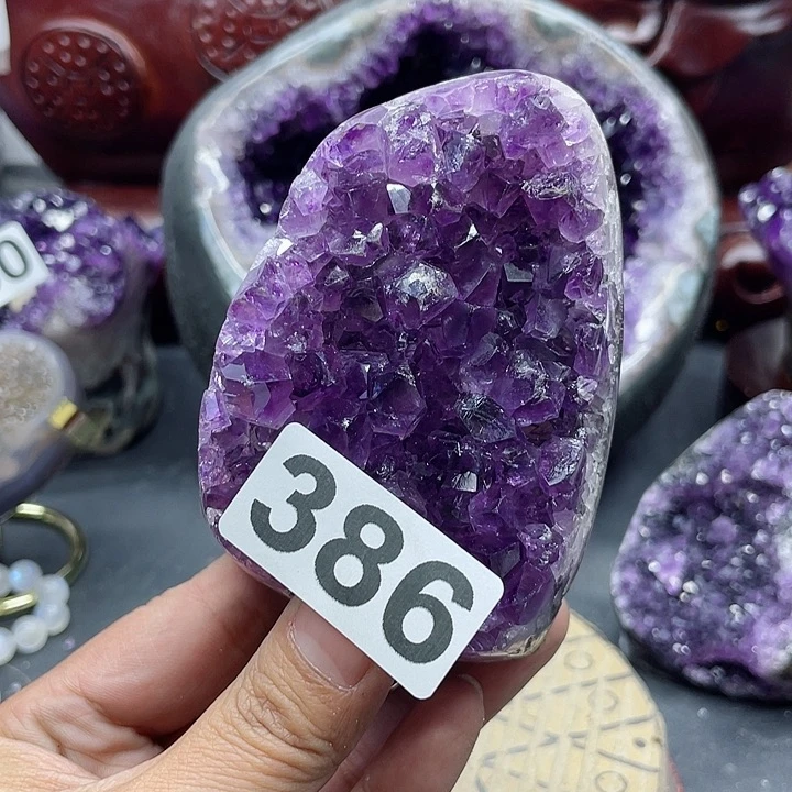 水晶大型摆件（非配饰）未镶嵌