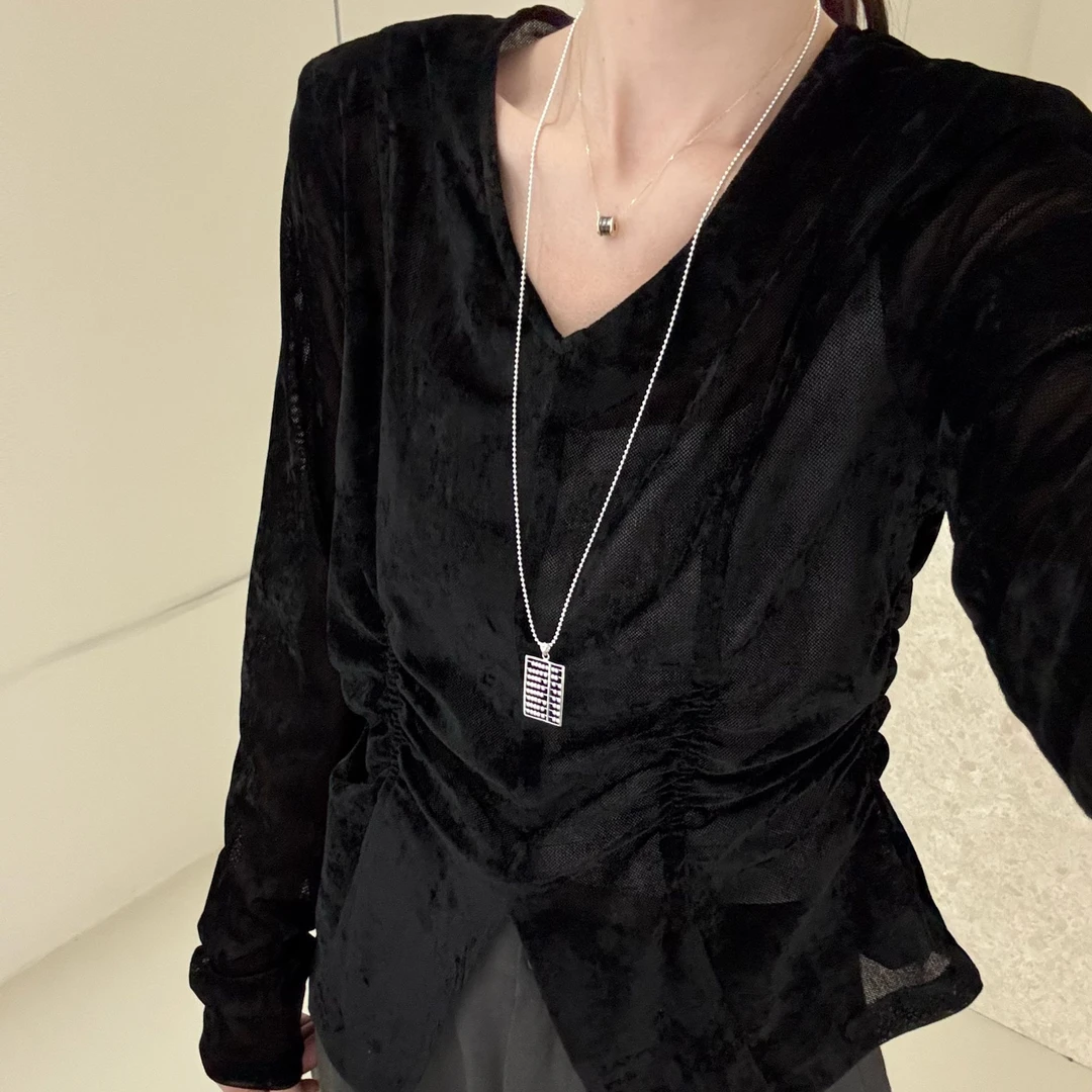 【美丽婕】101-300新款2025秋季内搭显瘦修身小众设计感上衣