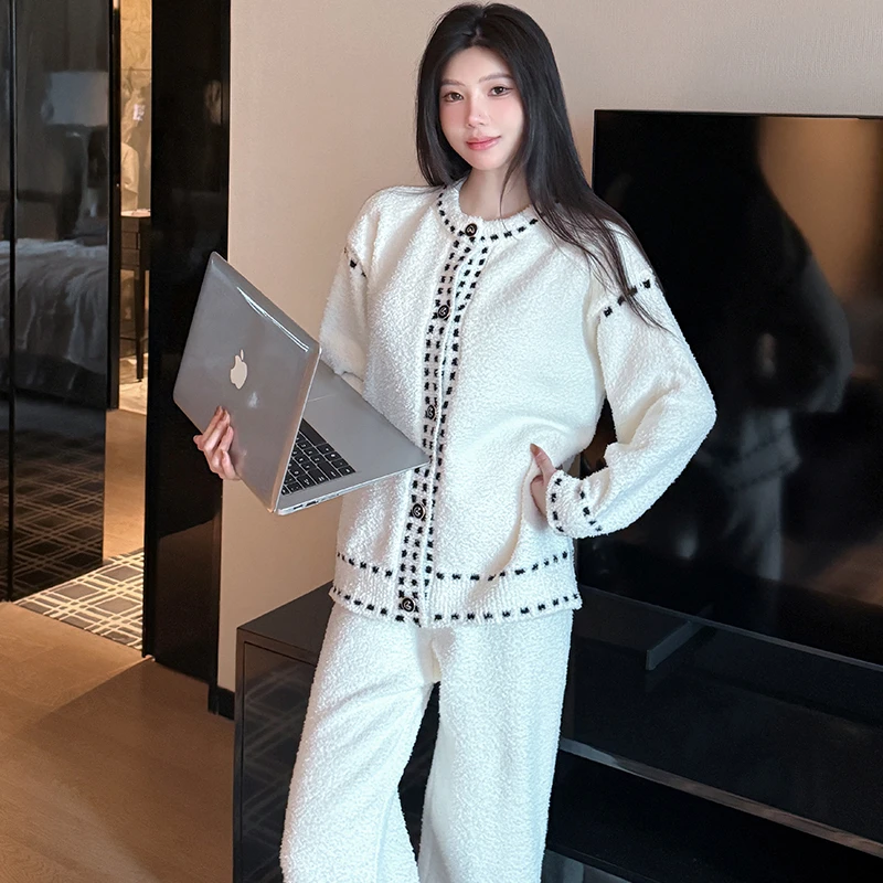 秋冬季保暖半边绒睡衣女新款加厚加绒软绵绵舒适家居服套装可外穿
