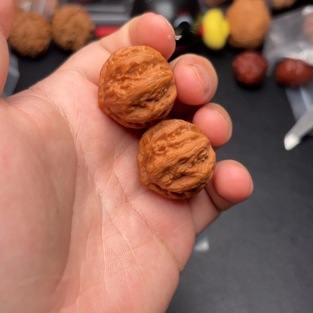 文玩核桃把件130000000