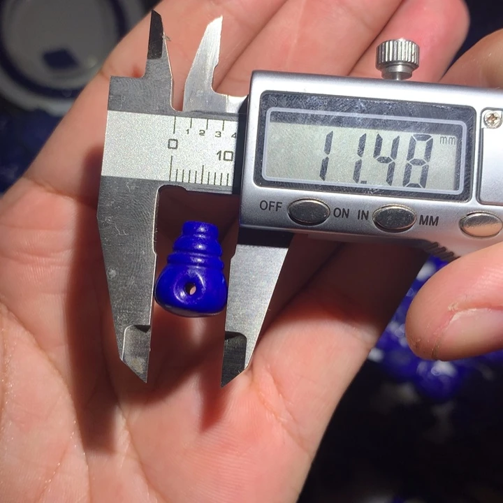 青金石未镶嵌少白 三通