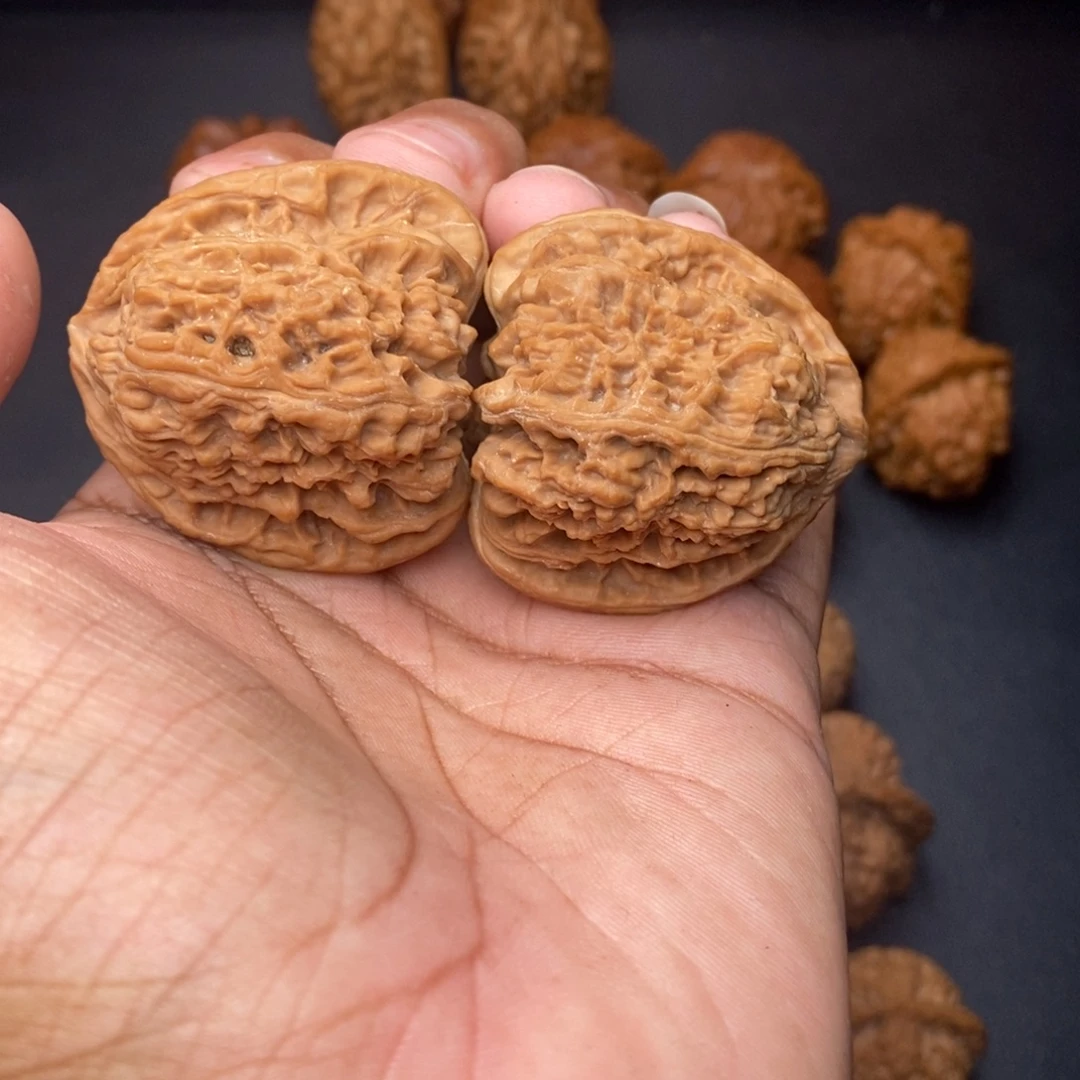 文玩核桃吊坠41全品南疆石