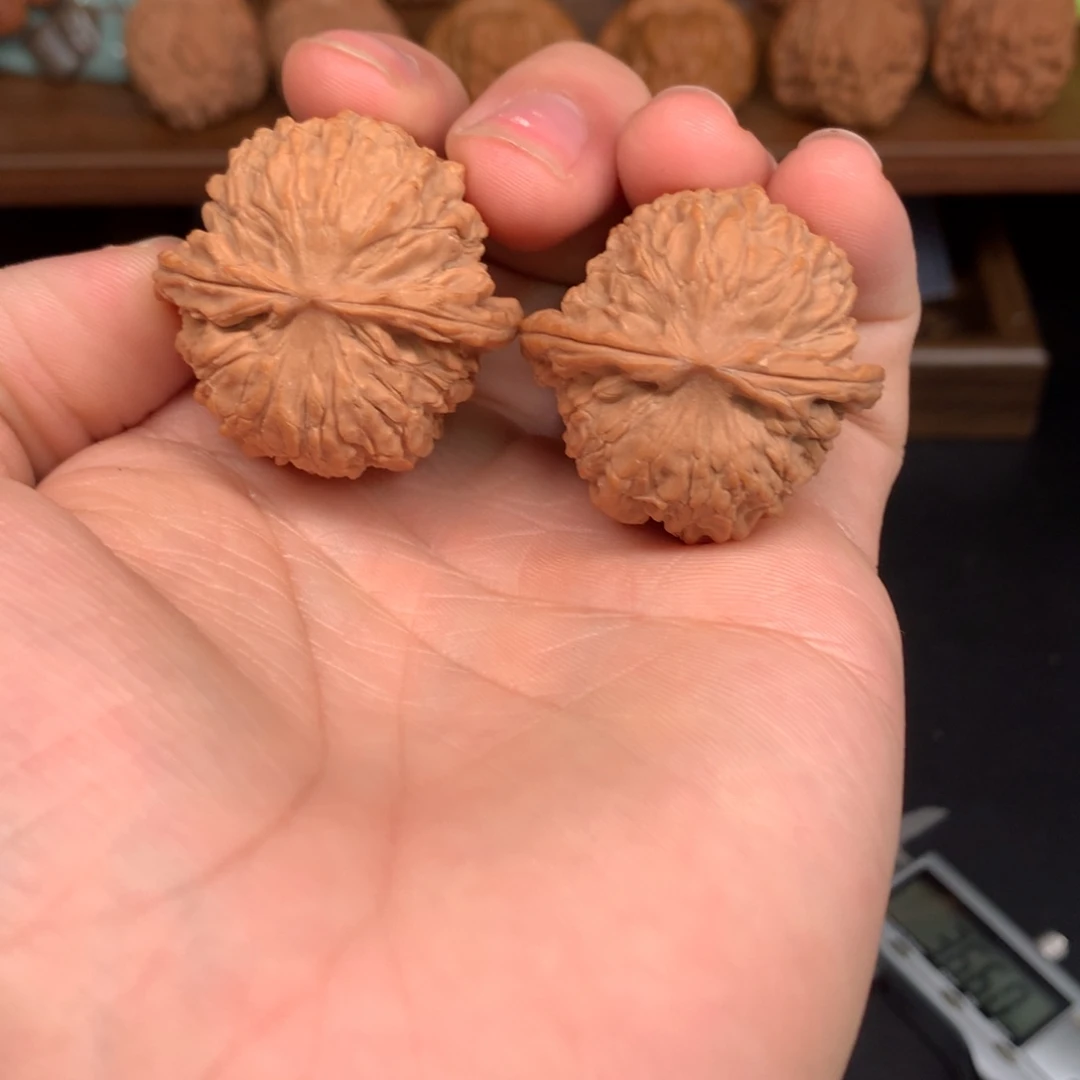 文玩核桃手串36红豆