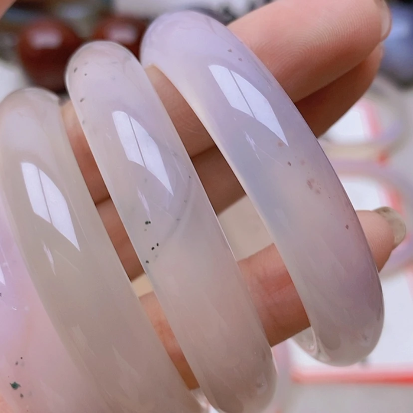 【闪购商品】玛瑙/玉髓未镶嵌珠宝半成品云*灵