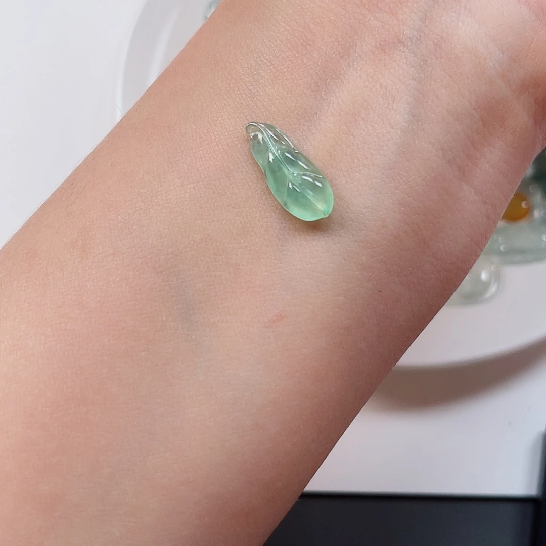 翡翠裸石纯天然A货缅甸翡翠