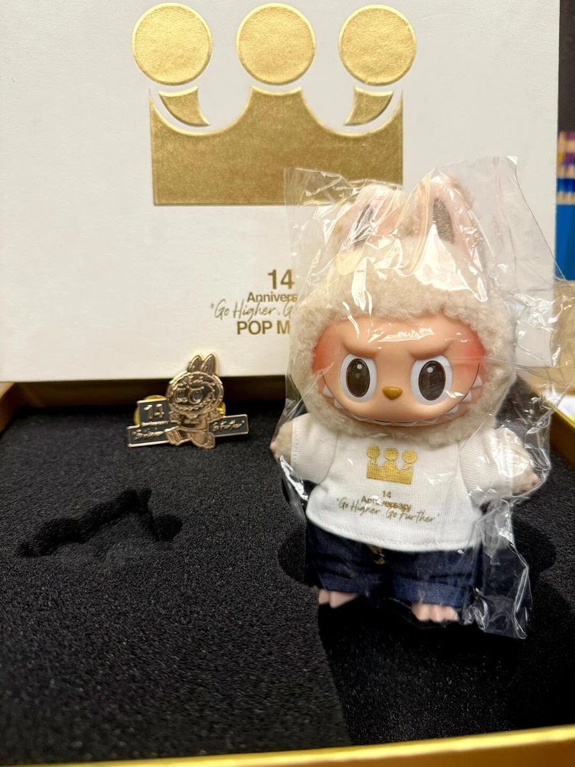 【现货现发】国版14周年限定搪胶毛绒公仔徽章潮玩生日礼物