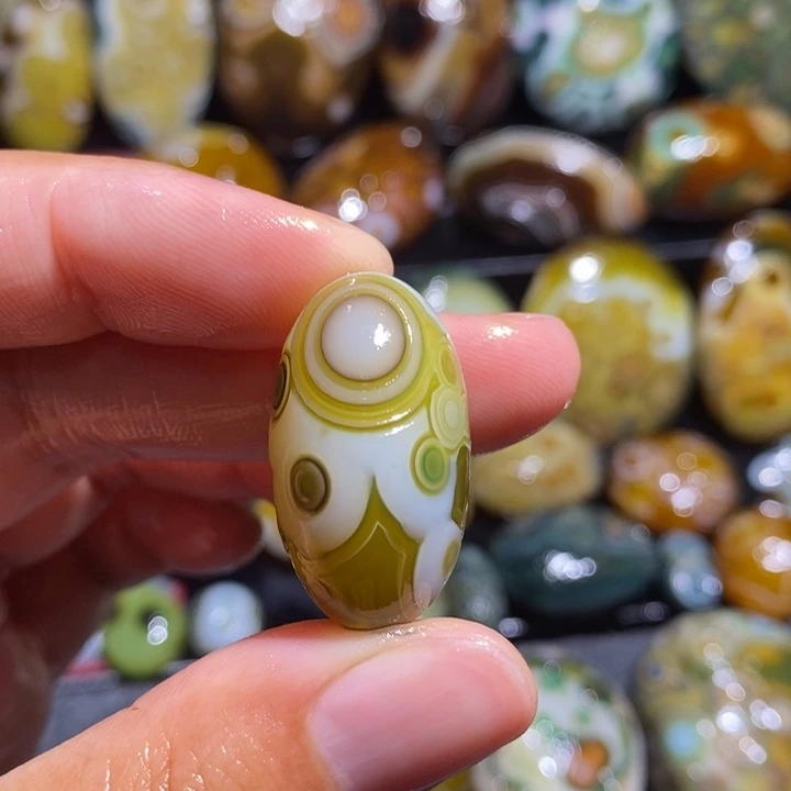 玛瑙/玉髓珠宝奇石未镶嵌