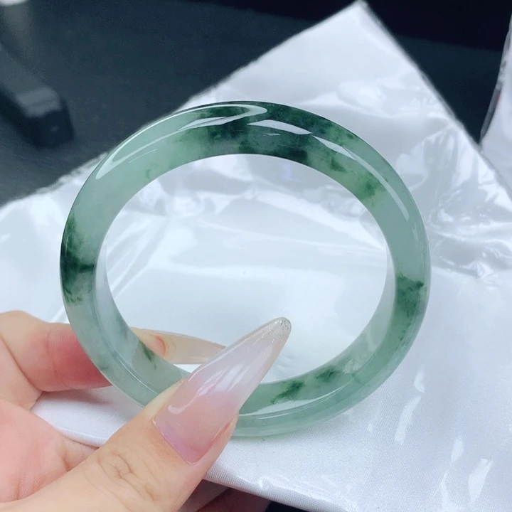 翡翠未镶嵌手镯57-58圈口