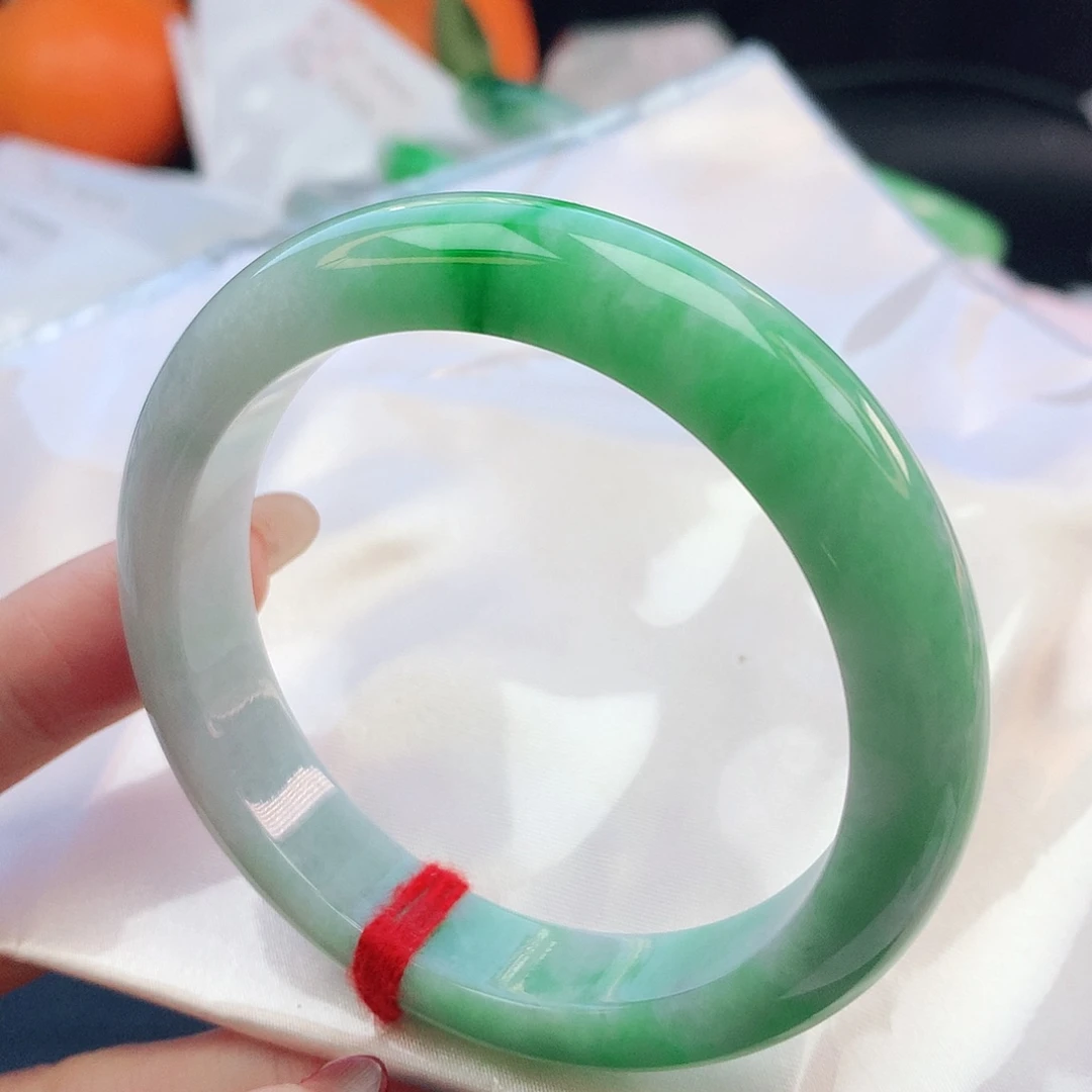 翡翠手镯未镶嵌57圈口882145