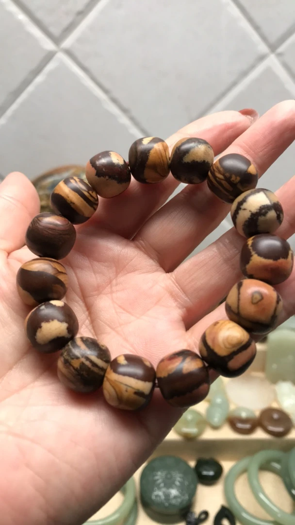 新疆油画泥石手链