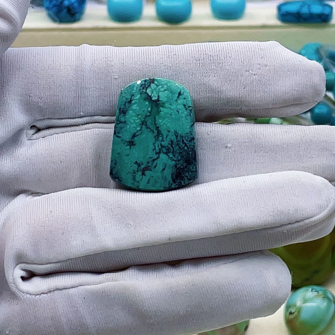 绿松石未镶嵌挂件