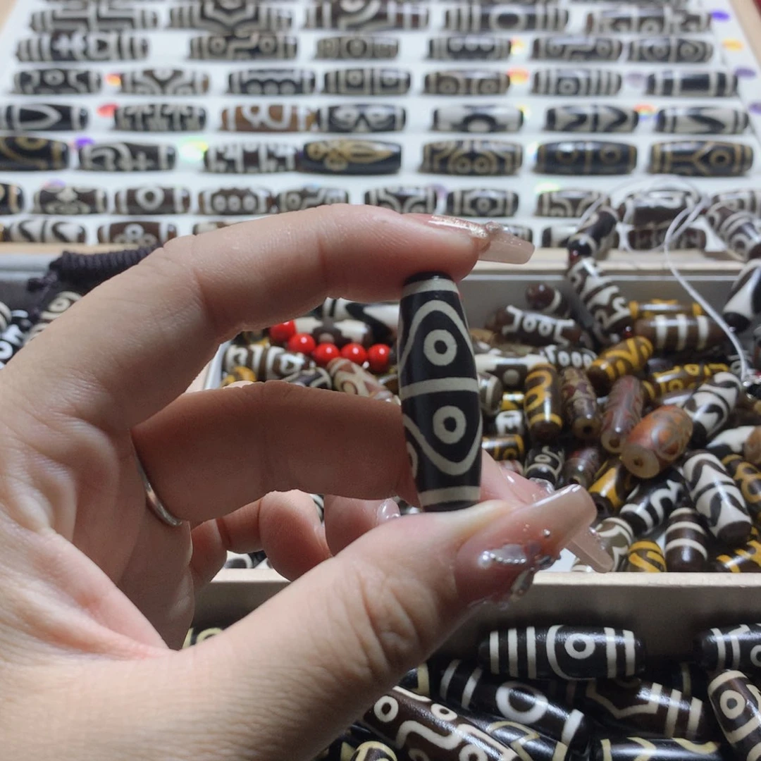 未镶嵌颈饰玛瑙/玉髓