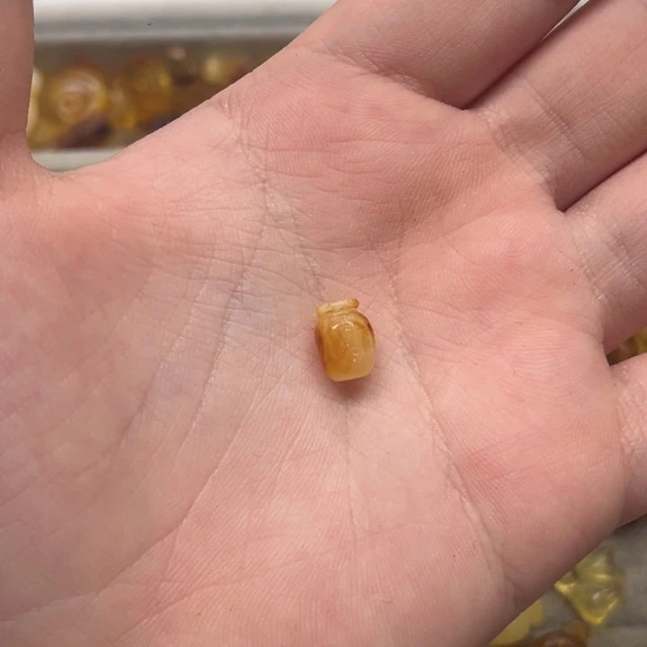 裸石琥珀未镶嵌天然蜜蜡配件