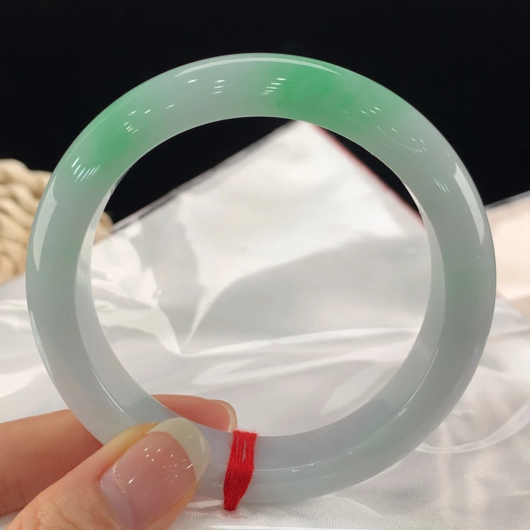 翡翠手镯未镶嵌111-3105