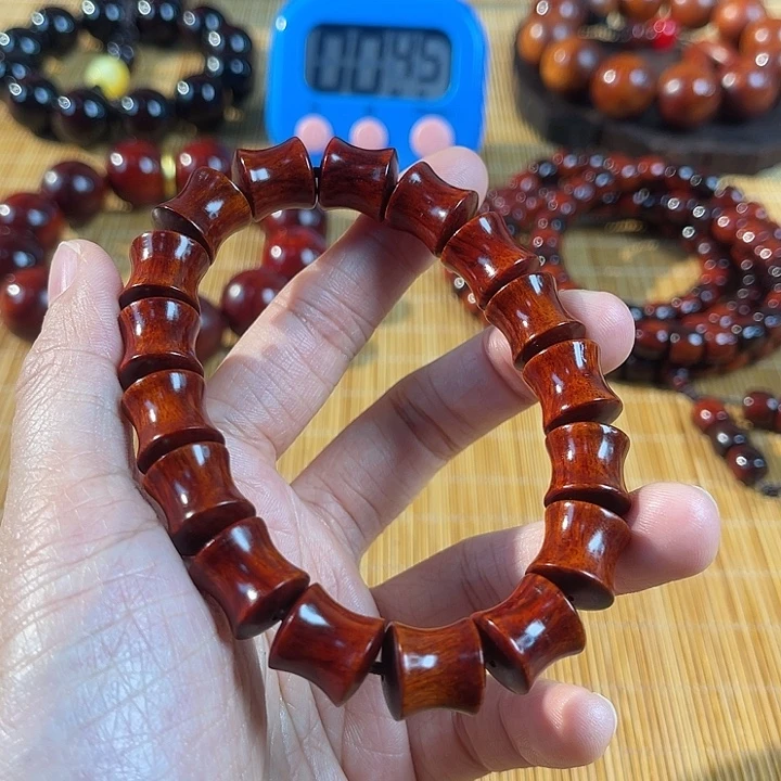 海***翁木小叶紫檀手工艺