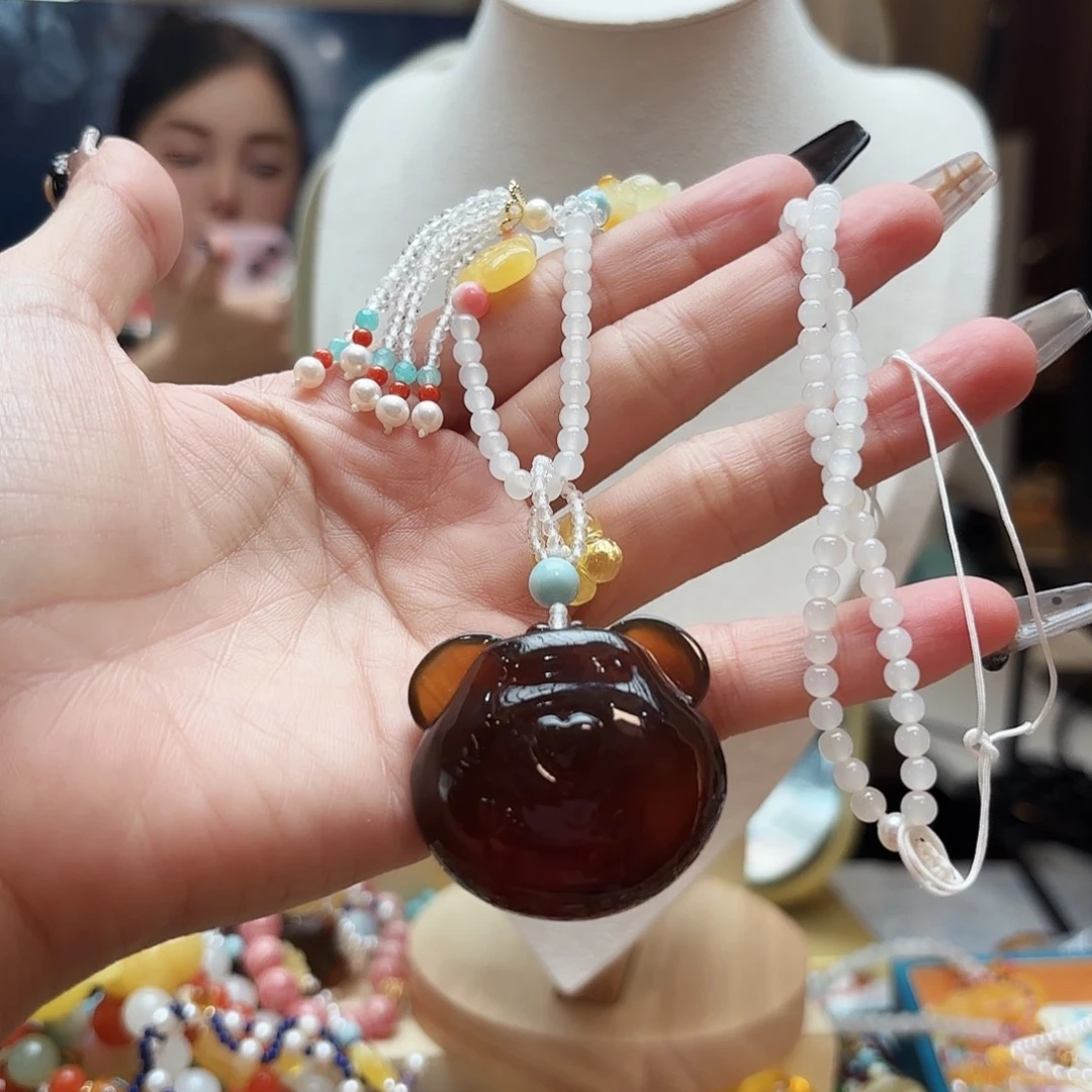 琥珀颈饰未镶嵌春*琥珀