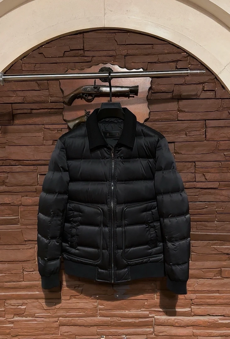 2025冬季男士翻领可拆卸领百搭休闲偏商务纯色舒适羽绒服82700