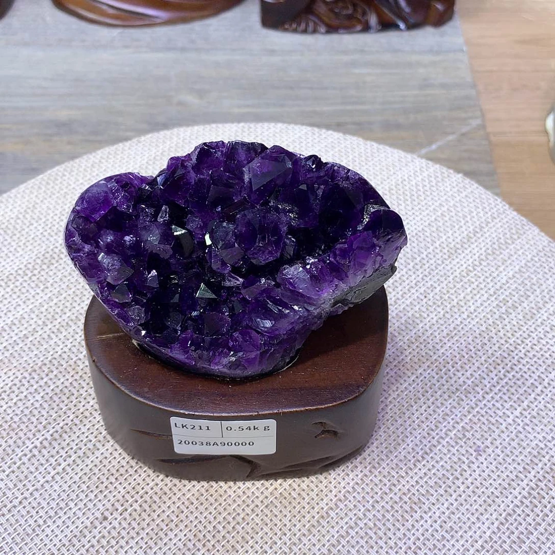 紫晶大型摆件（非配饰）未镶嵌?***?
