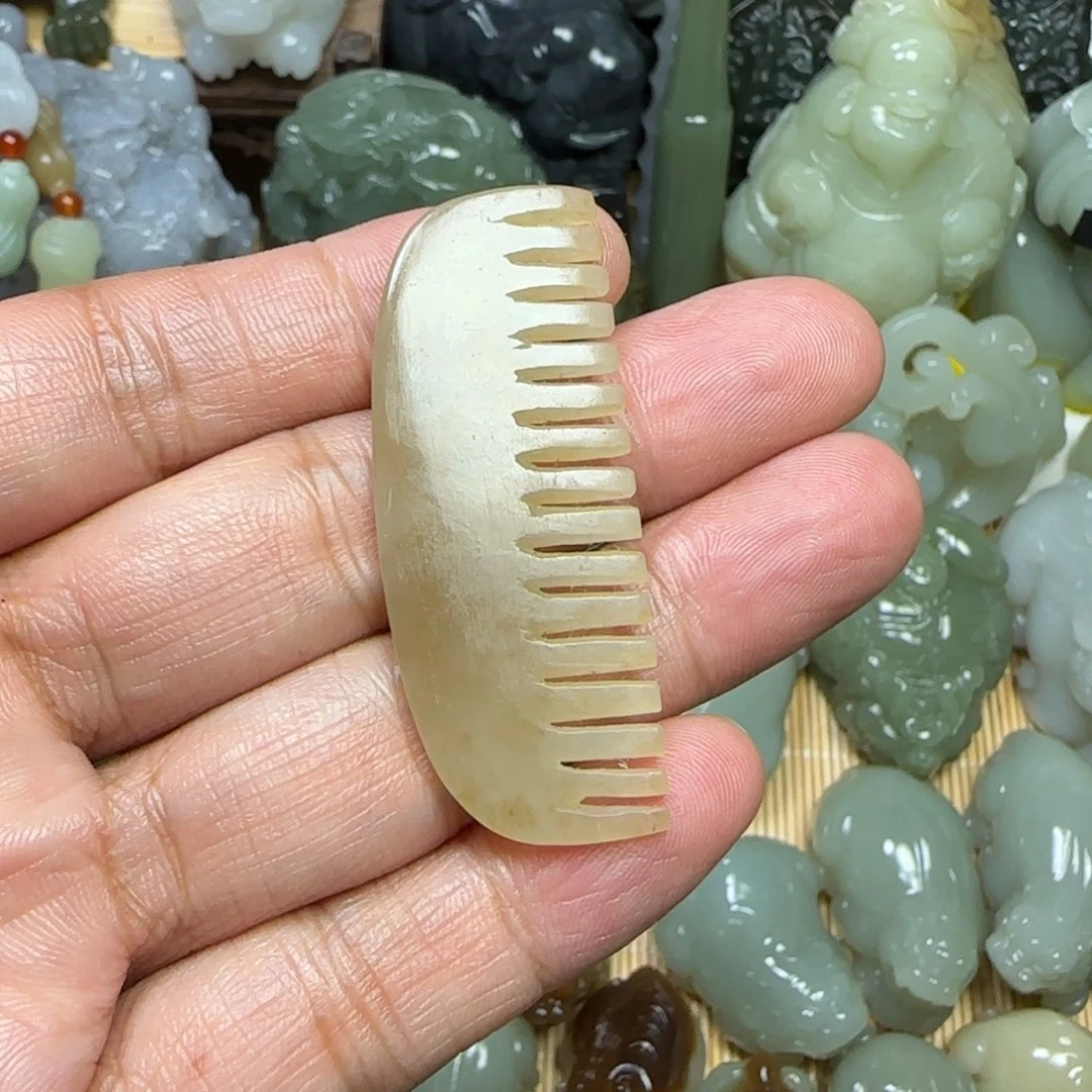 未镶嵌和田玉挂件