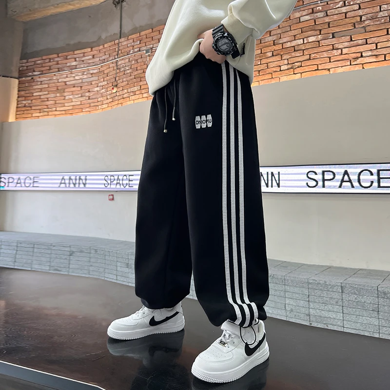 儿童装男童秋装裤子春秋款2025新款卫裤秋季男孩运动中大童长裤潮