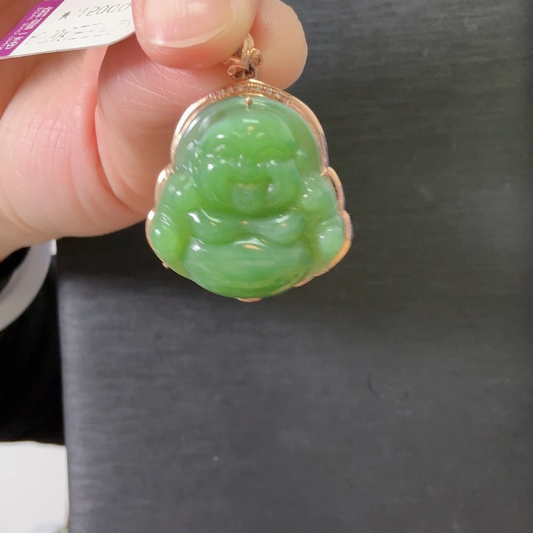 颈饰18K金镶嵌和田玉仓库