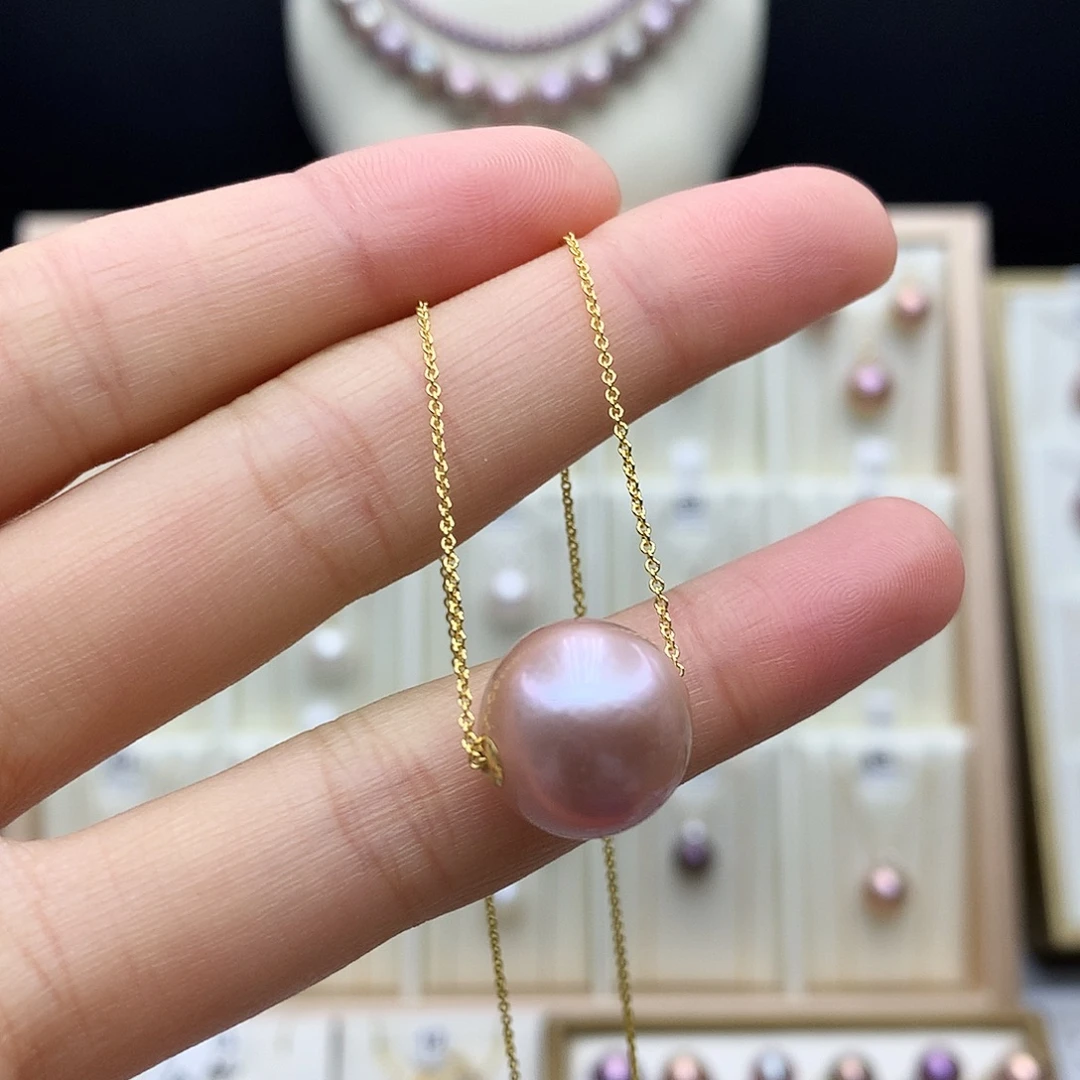 淡水珍珠18K金镶嵌颈饰