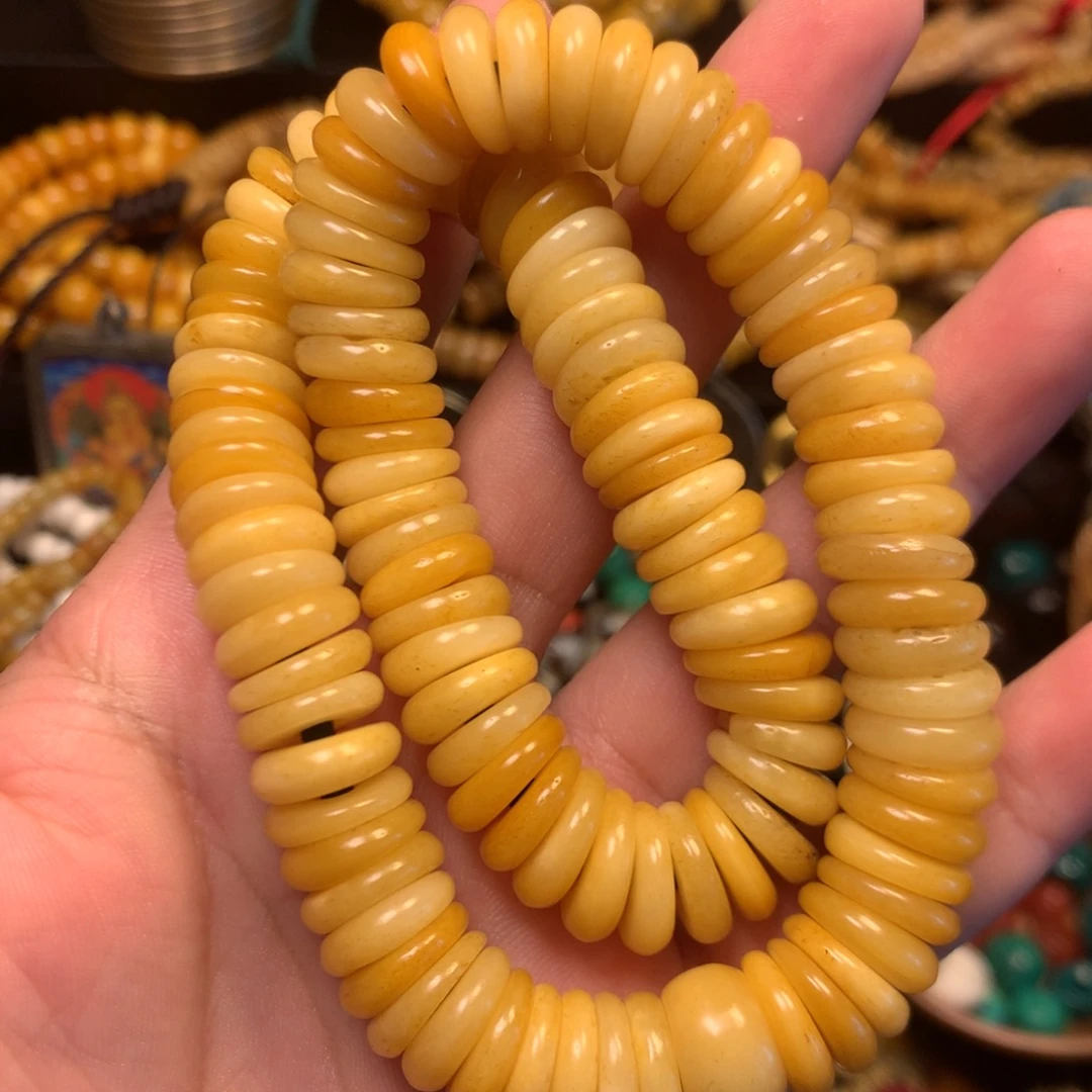 泥塑娘啦擦擦骰子