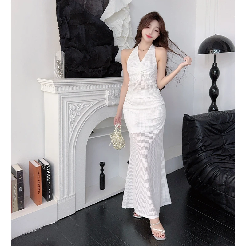 性感气质御姐风包臀裙两件套显瘦扭结挂脖上衣＋高腰鱼尾包臀长裙