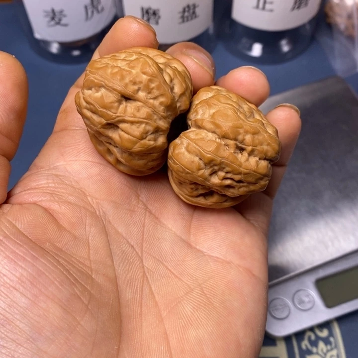 文玩核桃把件38蛤蟆头