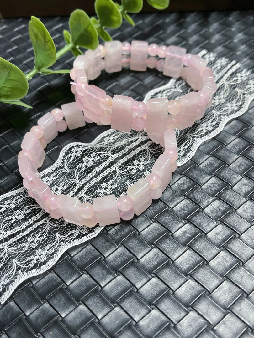 天然粉晶手牌-多样性发货